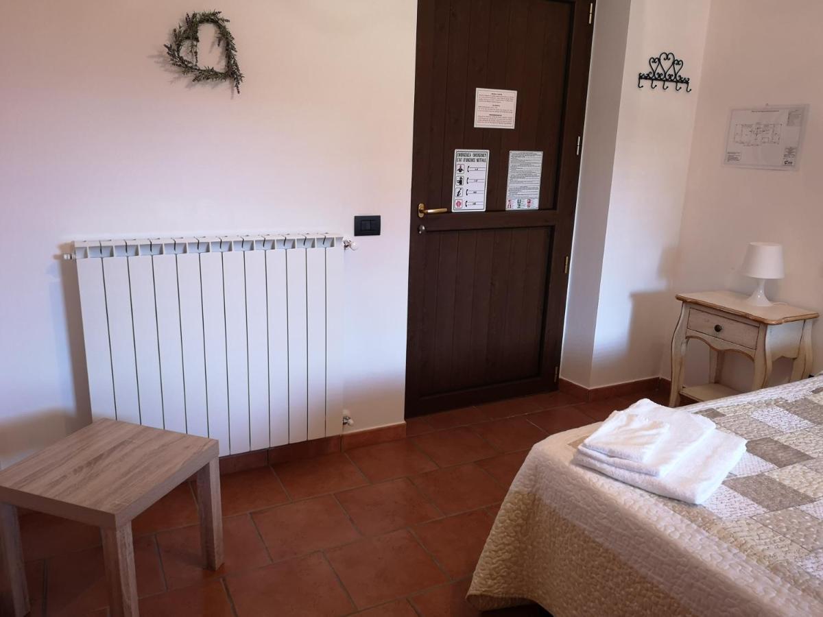 וילפרנקה אין לוניג'אנה B&B Podere Montese מראה חיצוני תמונה