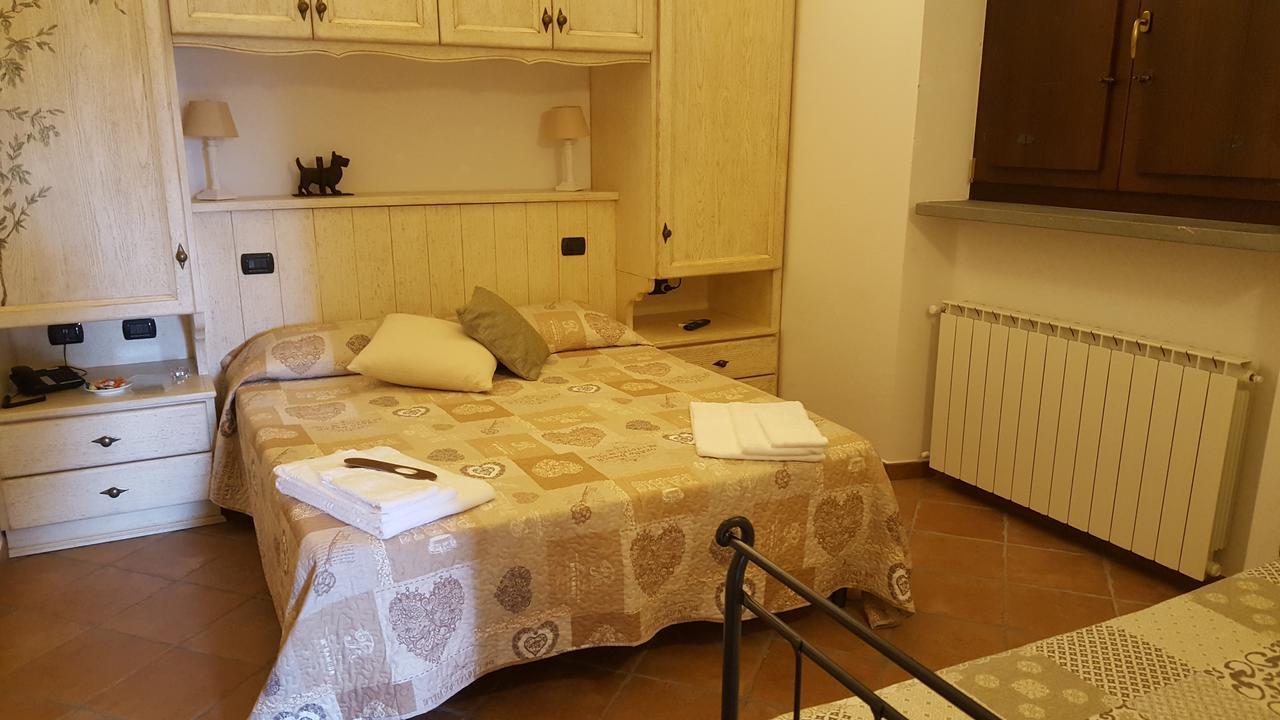 וילפרנקה אין לוניג'אנה B&B Podere Montese מראה חיצוני תמונה
