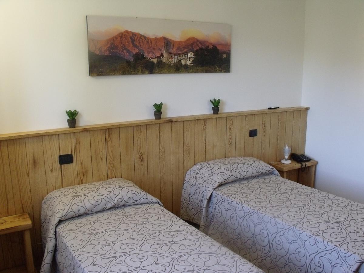 וילפרנקה אין לוניג'אנה B&B Podere Montese מראה חיצוני תמונה