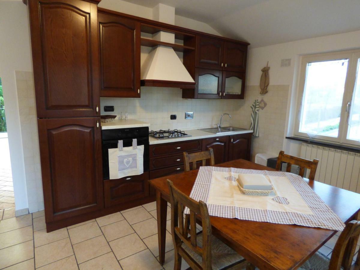 וילפרנקה אין לוניג'אנה B&B Podere Montese מראה חיצוני תמונה